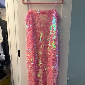 NEW WITH TAGS

SPARKLY MERMAID SEQUIN SPAGHETTI STRAP SPLIT EVENING MAXI DRESS